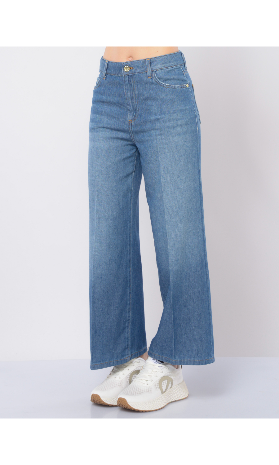 jeans da donna Kaos modello ampio e cropped