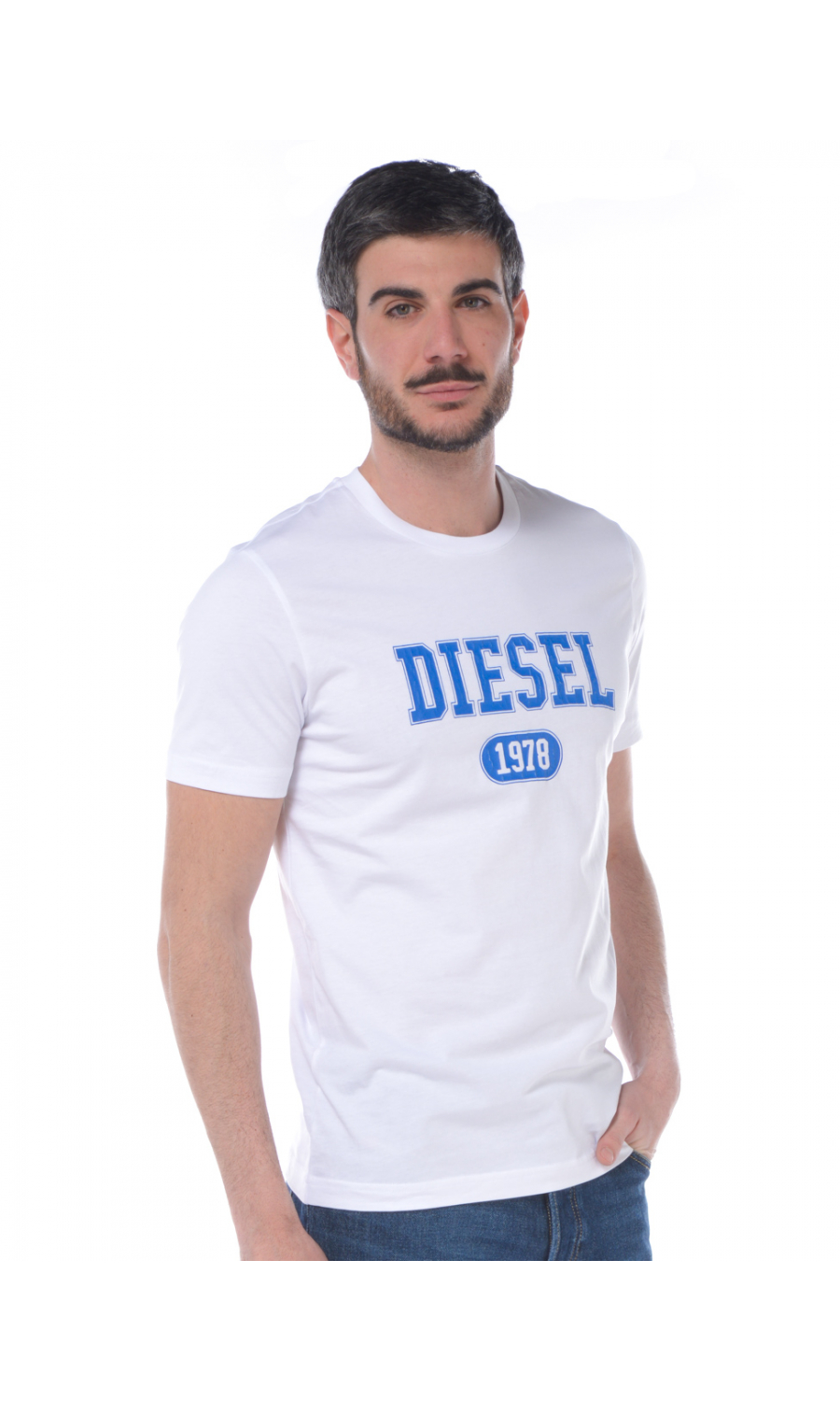 T Shirt da uomo Diesel girocollo con logo A038240GRAI